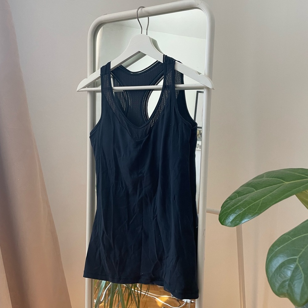 Navy lululemon tank